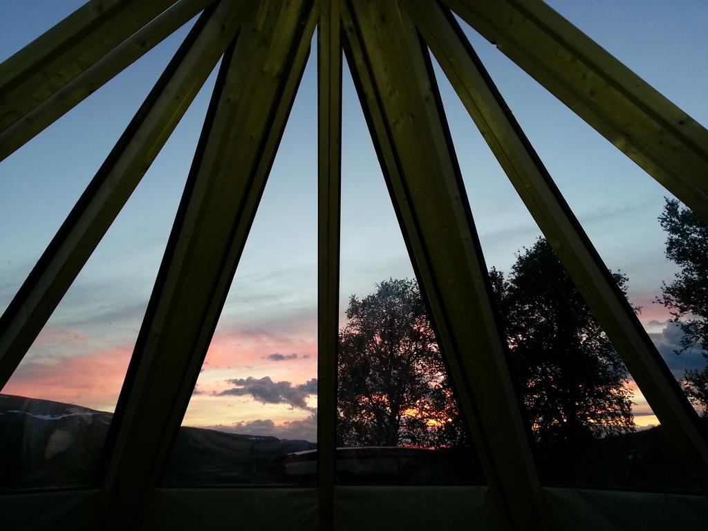 Апартаменты Hessdalen Ufocamp Varhus Экстерьер фото